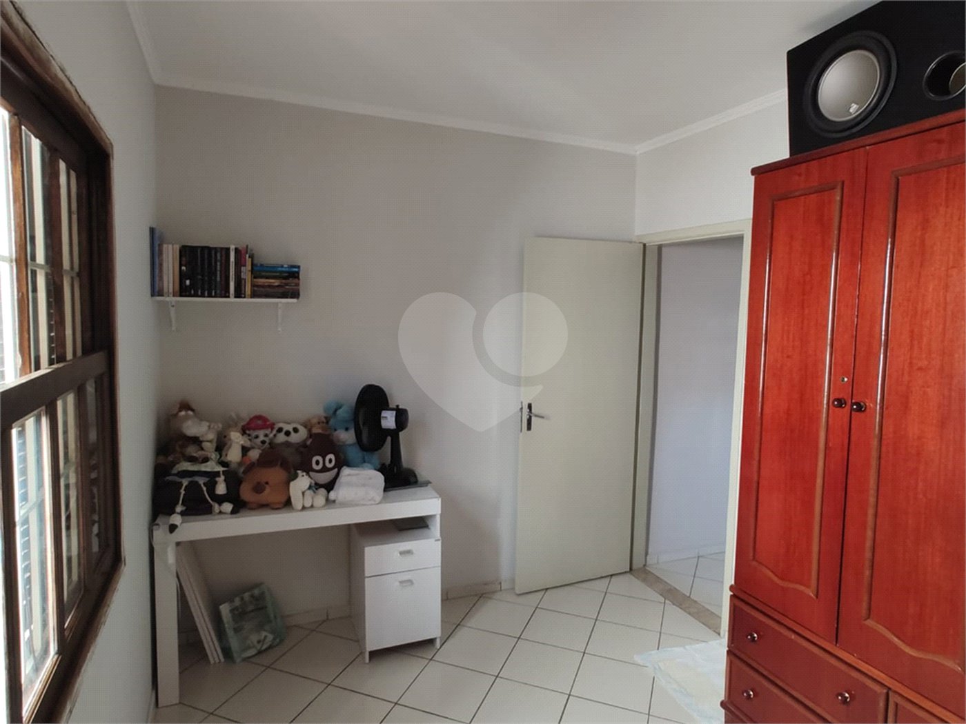 Sobrado à venda com 3 quartos, sendo 1 suíte, em Tremembé, São Paulo, SP