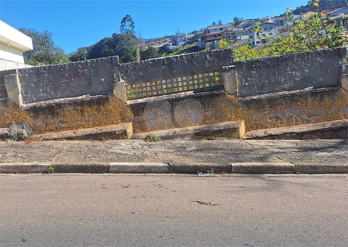 Terreno à venda no Centro, Bom Jesus dos Perdões, SP