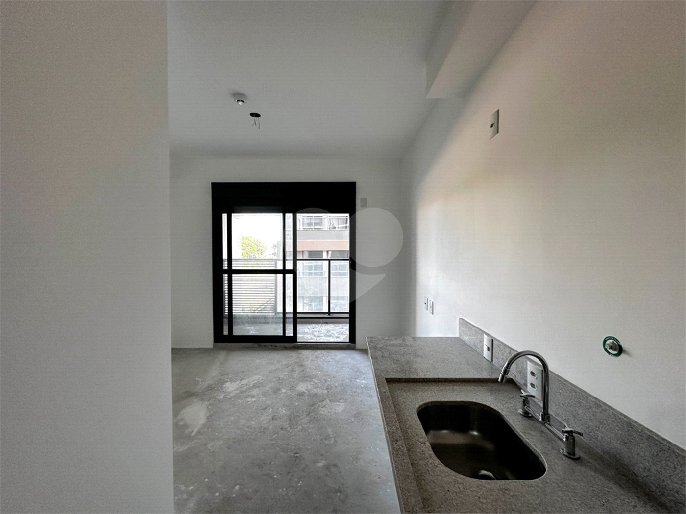 Apartamento à venda com 1 quarto em Jardim das Acácias, São Paulo, SP