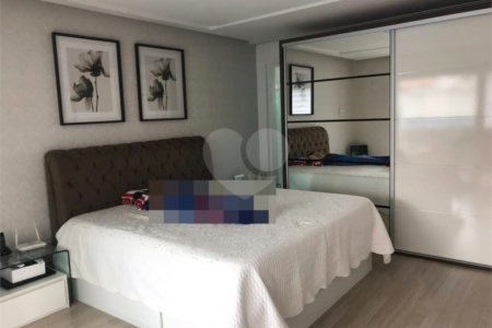 Sobrado à venda com 3 quartos, sendo 1 suíte,  em Vila Varela, Poá, SP