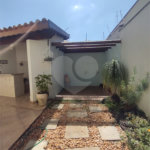 Casa à venda com 3 quartos, sendo 1 suíte, em Jardim Panorama, Valinhos, SP