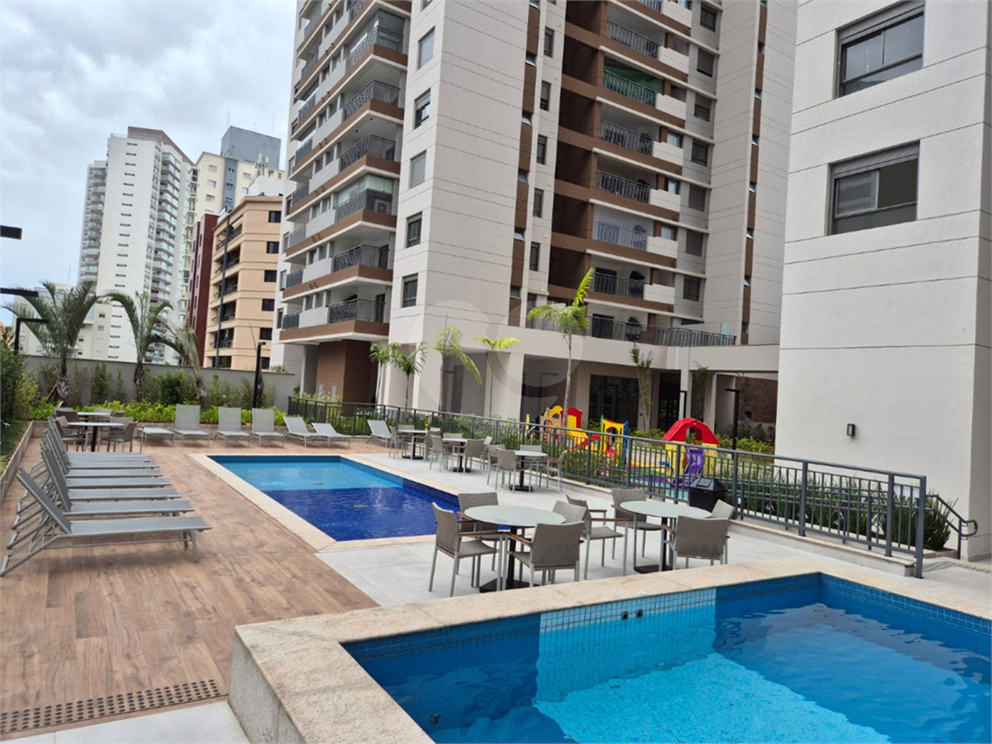 Apartamento à venda com 3 suítes em Jardim Prudência, São Paulo, SP