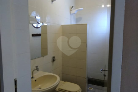 Casa à venda com 3 quartos, sendo 1 suíte, em Vila Carvalho, Sorocaba, SP