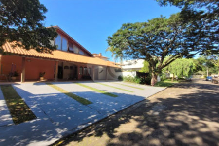 Casa em Condomínio, no Parque Sabará
