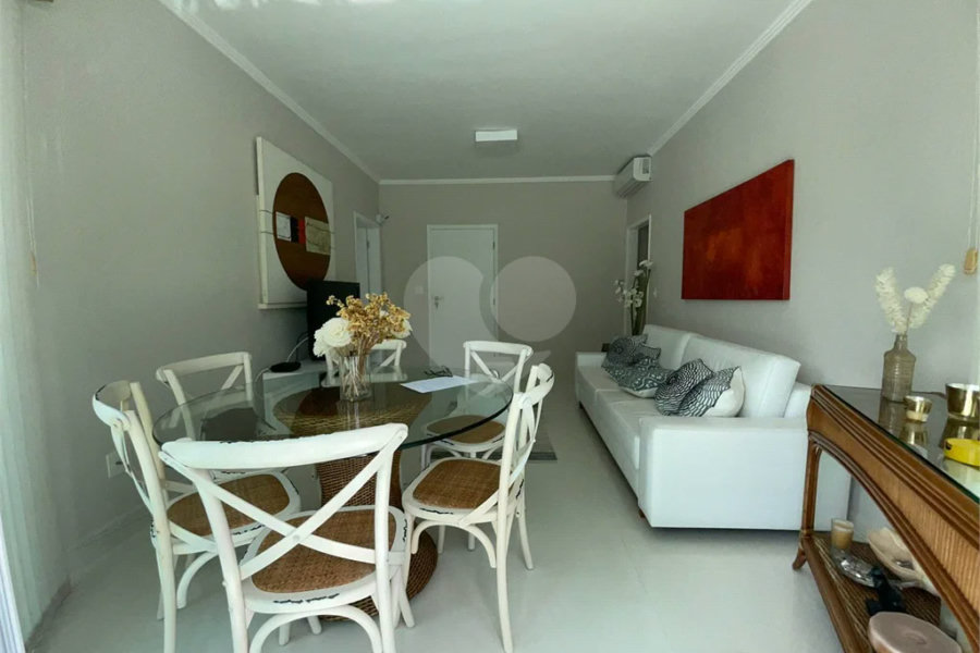 Apartamento à venda com 3 quartos, sendo 1 suíte, em Riviera de São Lourenço, Bertioga, SP