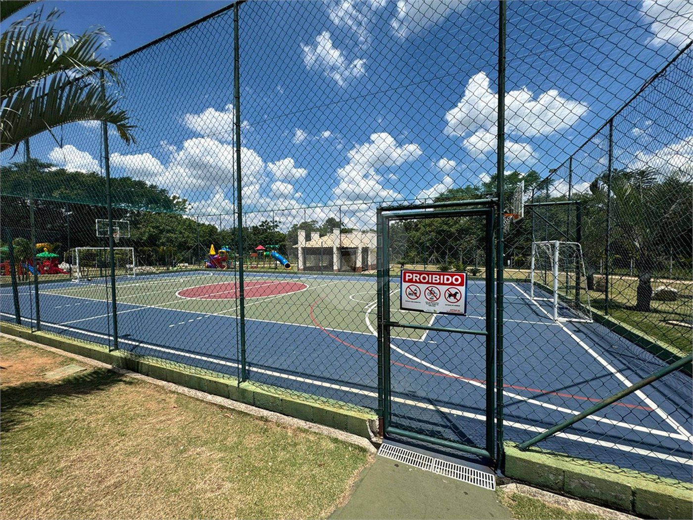 Terreno à venda no condomínio Terras de São Francisco, Sorocaba - SP