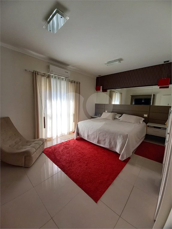 Casa à venda com 3 suítes no condomínio Alpes de Vinhedo, Vinhedo - SP