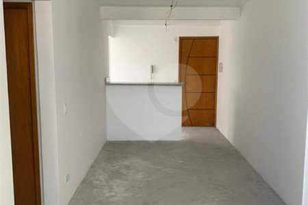 Apartamento à venda com 2 quartos, sendo 1 suíte, em Vila Galvão, Guarulhos, SP