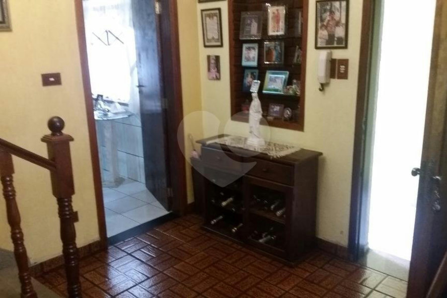 Sobrado à venda com 3 quartos em Jardim Brasil (zona Norte), São Paulo, SP