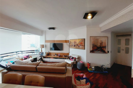 Apartamento à venda com 3 quartos, sendo 1 suíte, em Alto da Lapa, São Paulo, SP