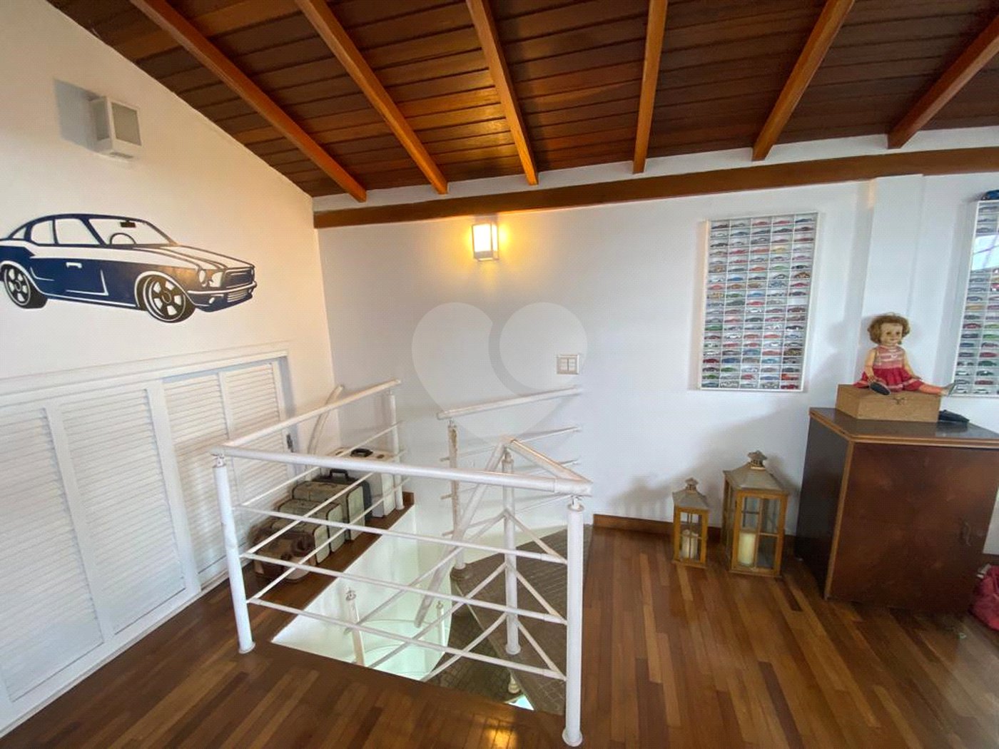 Sobrado à venda com 5 quartos, sendo 4 suítes, em Palmas do Tremembé, São Paulo, SP