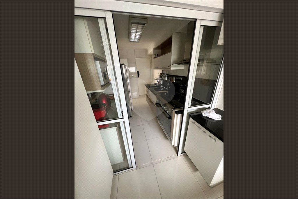Apartamento à venda com 2 quartos, sendo 1 suíte, em Água Branca, São Paulo, SP