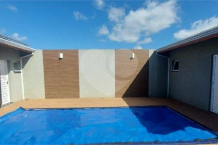 Casa à venda com 5 quartos, sendo 1 suíte, em Jardim Shangri-lá, Atibaia, SP