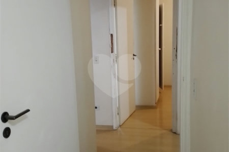 Apartamento à venda com 3 quartos, sendo 1 suíte,  em Pinheiros, São Paulo, SP