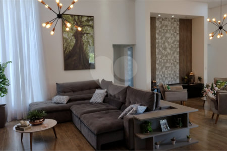 Casa à venda com 4 suítes no condomínio Horizonte Azul II, Itupeva - SP