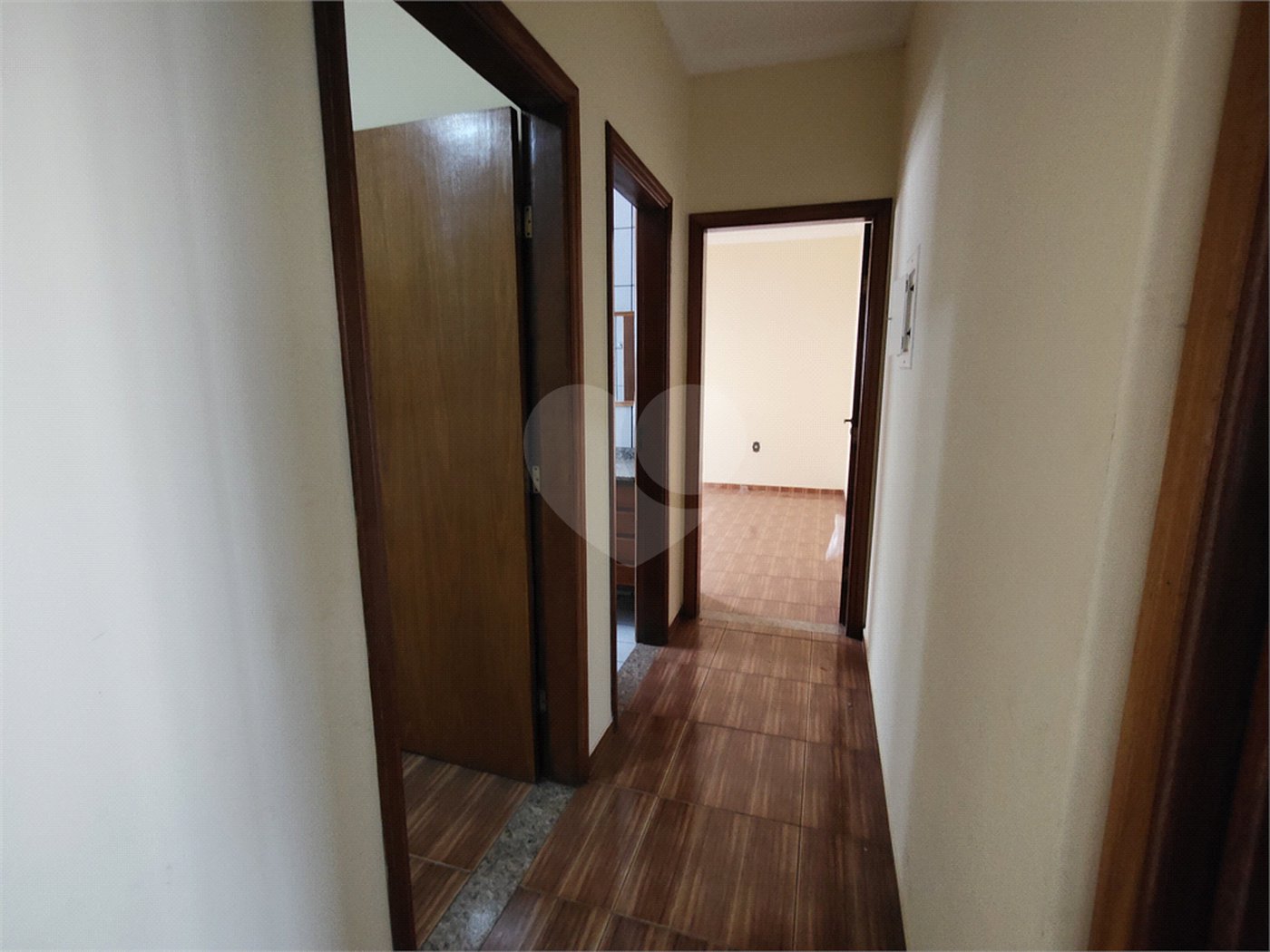 Casa para alugar com 4 quartos, sendo 1 suíte, em Vila Judite, Itapetininga, SP