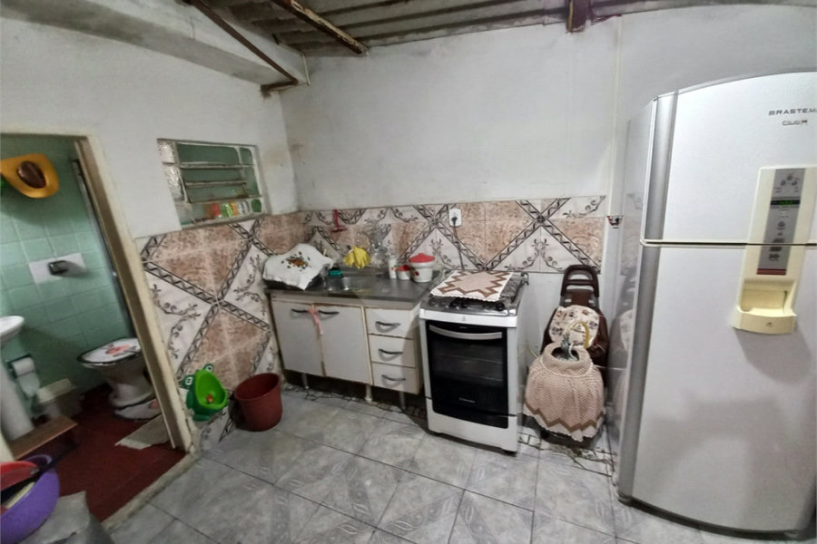 Terreno à venda com 2 quartos em Parque Peruche, São Paulo, SP
