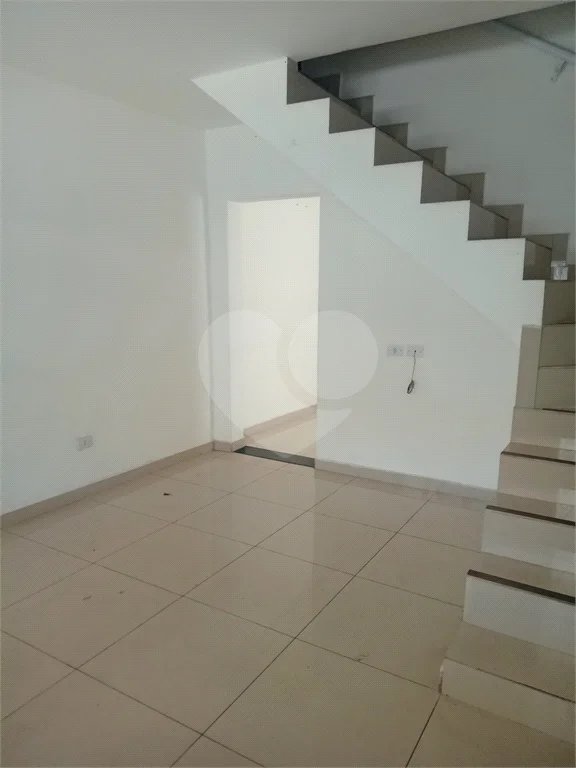 Sobrado à venda com 2 quartos em Tremembé, São Paulo, SP
