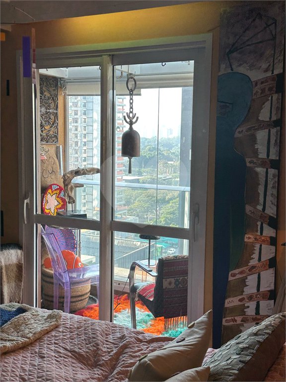 Apartamento à venda com 1 suíte em Indianópolis, São Paulo, SP