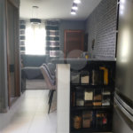 Casa à venda com 2 suítes no condomínio Residencial Poncet, São Paulo - SP