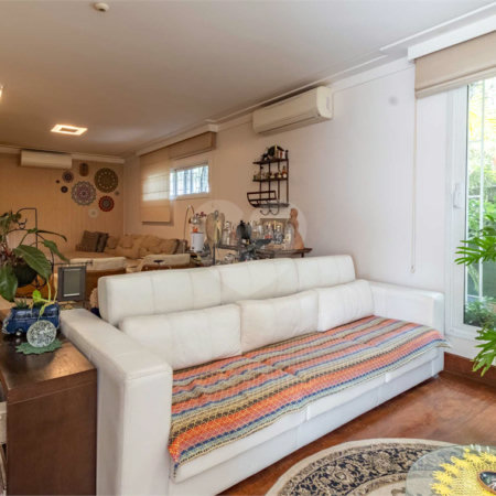 Casa à venda com 5 quartos, sendo 4 suítes, em Alto da Lapa, São Paulo, SP