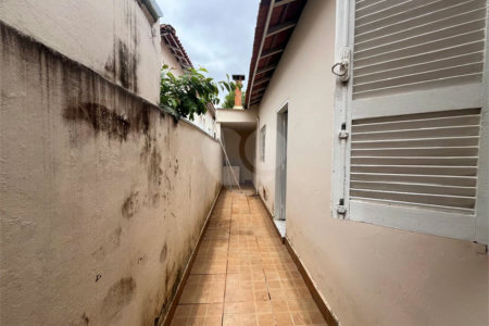 Casa à venda com 2 quartos no Centro, Itapetininga, SP