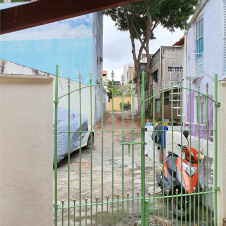 Sobrado à venda com 4 quartos, sendo 1 suíte,  em Parque Vitória, São Paulo, SP