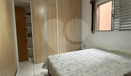 Sobrado à venda com 3 quartos, sendo 1 suíte,  em Jardim Regina, Indaiatuba, SP