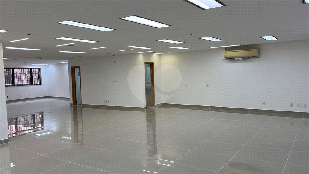 Sala à venda ou para alugar no Centro, Rio de Janeiro, RJ