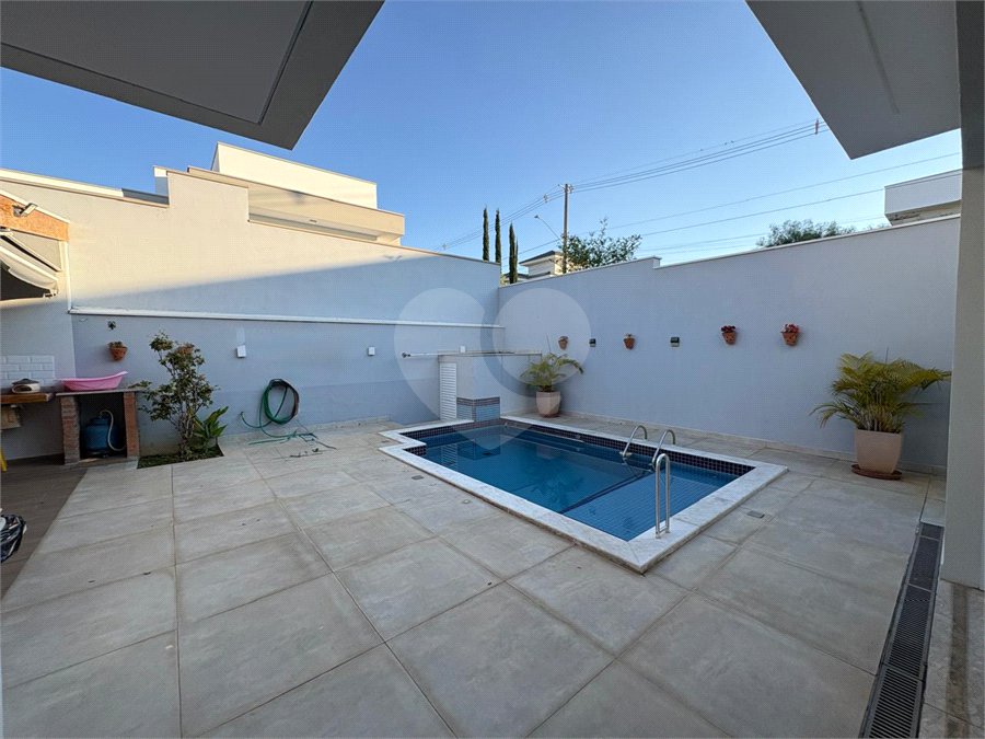Casa à venda com 3 suítes no condomínio Villa Verona, Sorocaba - SP