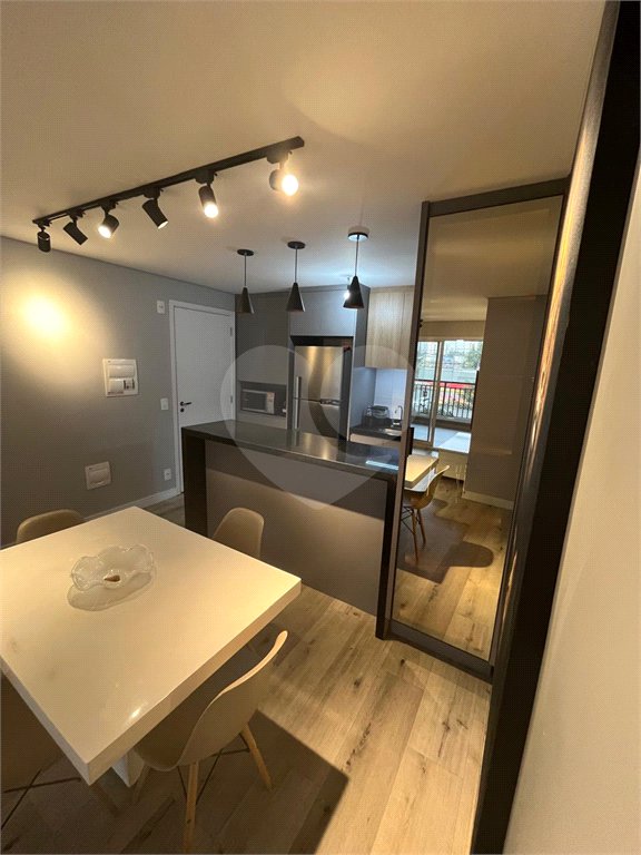 Apartamento à venda com 3 quartos, sendo 1 suíte, em Alto da Boa Vista, São Paulo, SP
