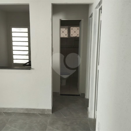 Casa à venda com 2 quartos em Jardim Roberto Selmi Dei, Araraquara, SP