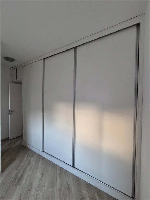 Apartamento à venda com 2 quartos, sendo 1 suíte,  em Vila Andrade, São Paulo, SP