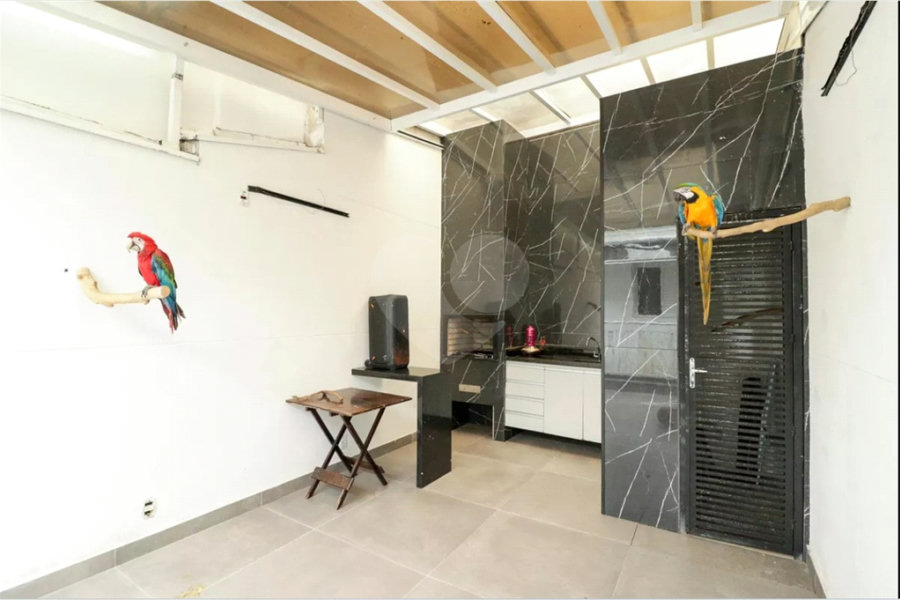 Casa à venda com 3 quartos, sendo 1 suíte, no condomínio Smile View, São Paulo - SP