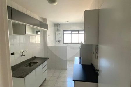 Apartamento à venda com 3 quartos, sendo 1 suíte, em Ipiranga, São Paulo, SP