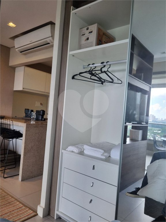 Apartamento à venda com 1 quarto em Pinheiros, São Paulo, SP