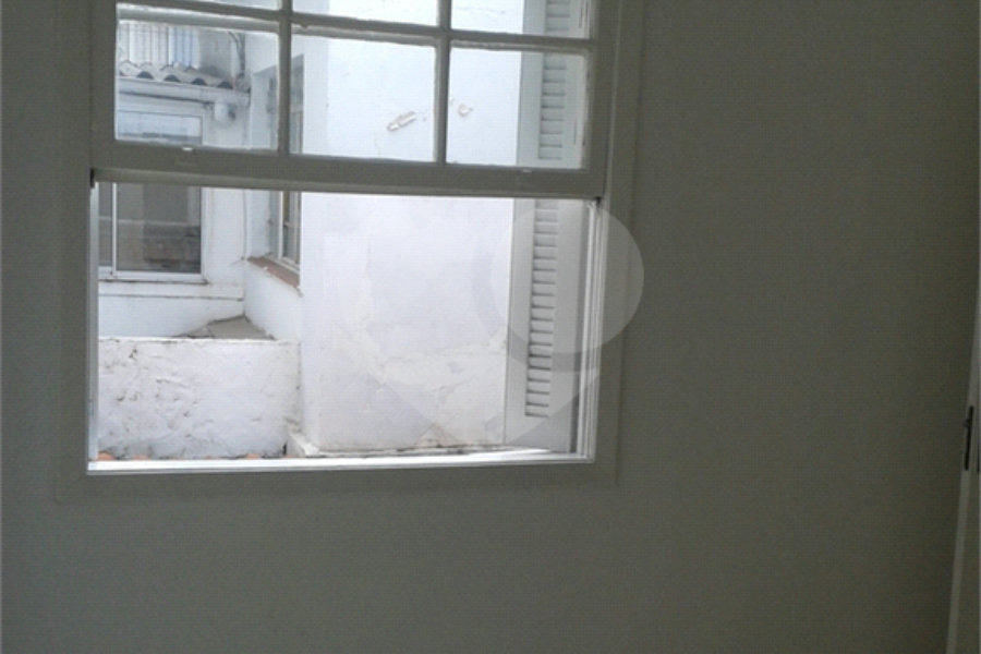 Sobrado à venda com 4 quartos em Santana, São Paulo, SP