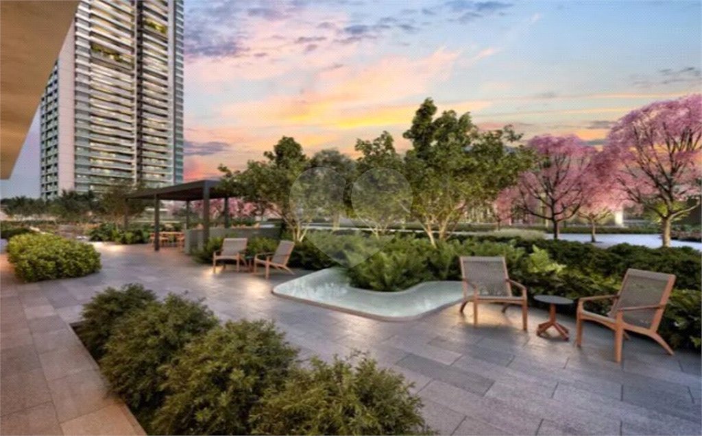 Apartamento para alugar com 2 suítes em Jardim Morumbi, São Paulo, SP