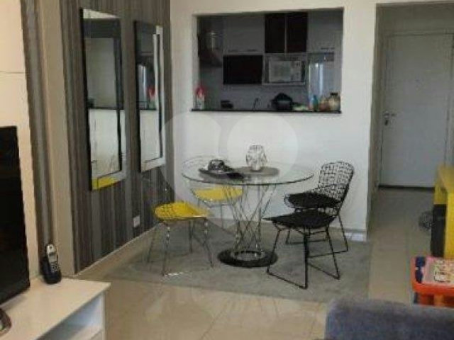 Apartamento à venda com 3 quartos, sendo 1 suíte,  em Horto Florestal, São Paulo, SP