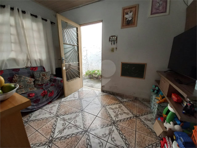 Terreno à venda com 2 quartos em Parque Peruche, São Paulo, SP