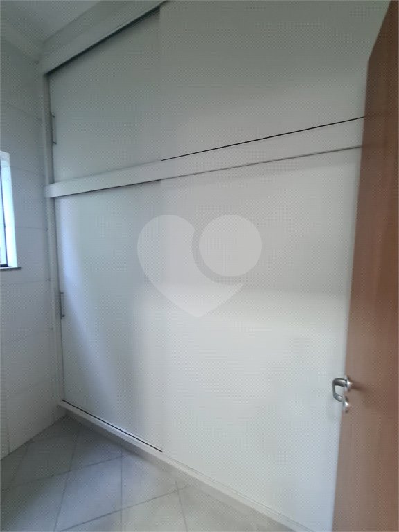 Casa à venda com 4 quartos, sendo 2 suítes, no condomínio Bosque de Grevilea, Vinhedo - SP
