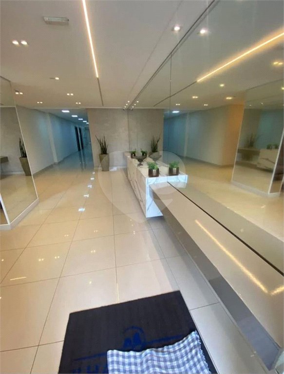 Apartamento à venda com 2 quartos, sendo 1 suíte, no Centro, Mongaguá, SP