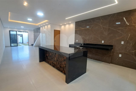 Duplex à venda com 3 quartos, sendo 1 suíte, em Tabapiri, Porto Seguro, BA