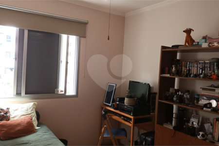 Apartamento à venda com 3 quartos, sendo 1 suíte, em Vila Mariana, São Paulo, SP