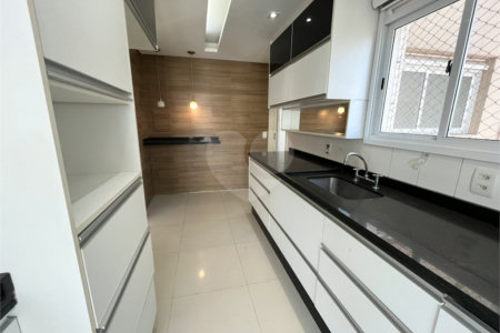 Apartamento à venda com 3 suítes em Mooca, São Paulo, SP