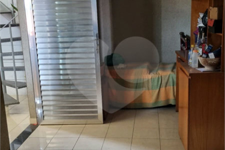 Sobrado à venda com 5 quartos em Vila Santos, São Paulo, SP