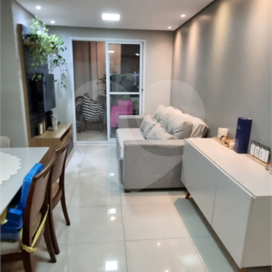 Apartamento à venda com 3 quartos, sendo 1 suíte, em Conceição, Diadema, SP