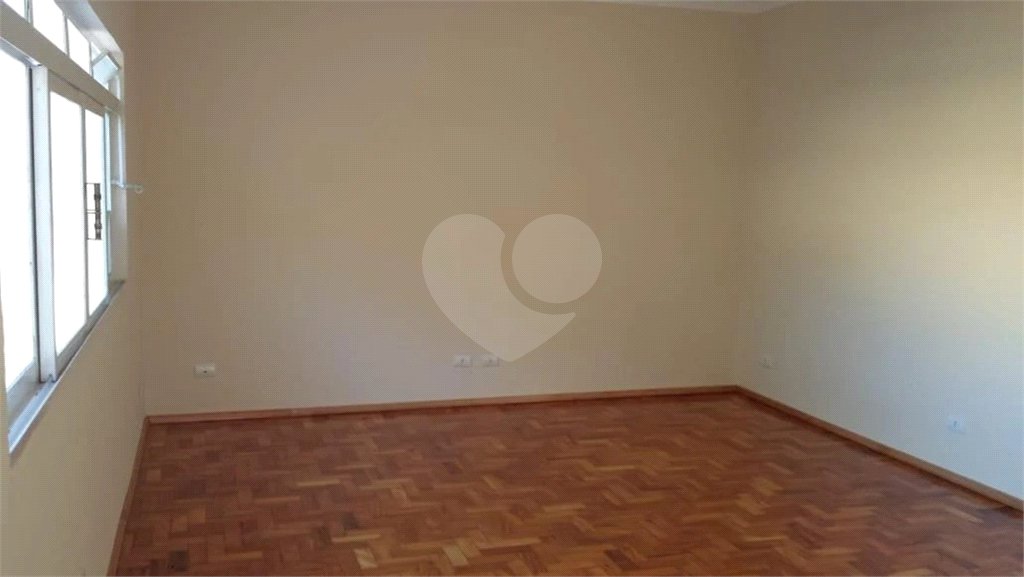 Casa à venda com 3 quartos, sendo 1 suíte, em Vila Prudente de Moraes, Itatiba, SP