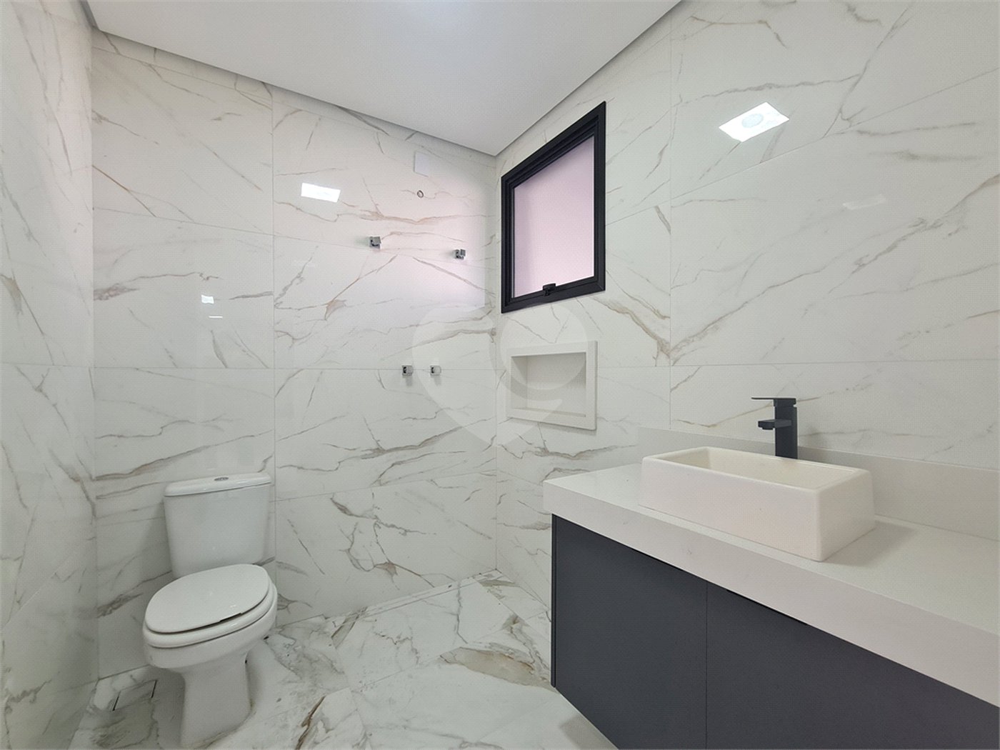Casa à venda com 3 suítes no condomínio Parque Ibiti Reserva, Sorocaba - SP