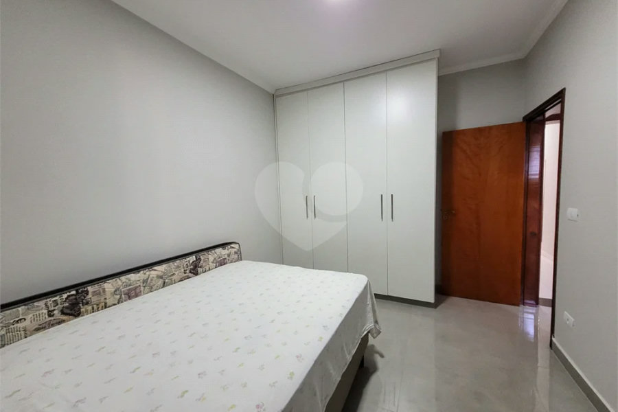 Bela casa à venda no Bairro Convívio Santa Tereza em Piracicaba - SP.